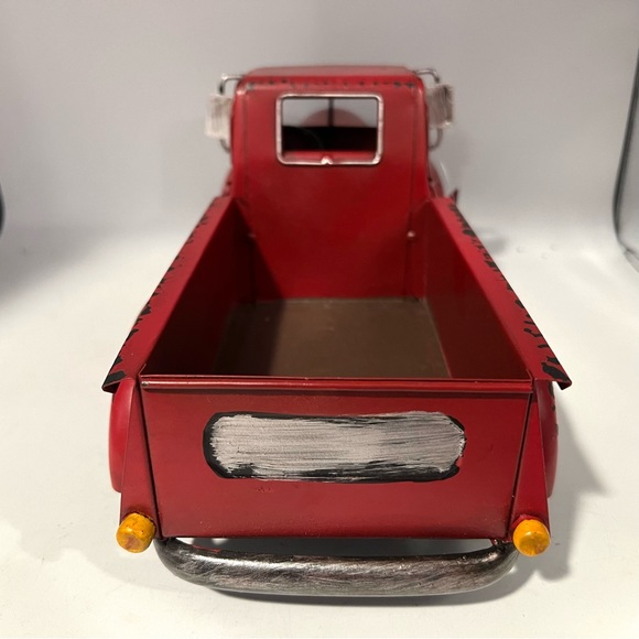 Ragon House Red Metal Pickup looks Antique. 15in long - Picture 6 of 9